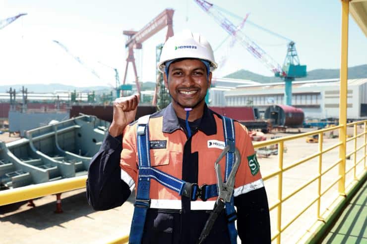 Eewawasam Meegallal-Age Nalinda Kumara, first foreign on-site foreman at the Ulsan-based HD Hyundai Heavy Industries shipyard. Courtesy of HD Hyundai Heavy Industries