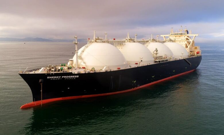 Peninsula tied to a pair of LNG bunker newbuilds