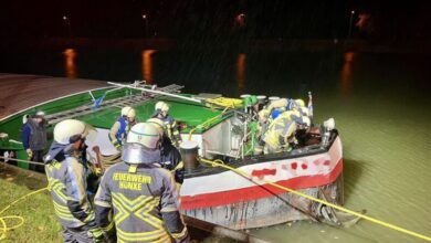 Barge Collision on Wesel-Datteln Canal No Injuries Reported, Investigation Underway