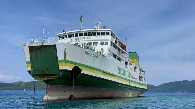 Ferry Evacuated After Running Aground in the Central Philippines