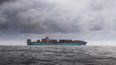 Norwegian flagged ship ignores rescuing sinking Russian vessel