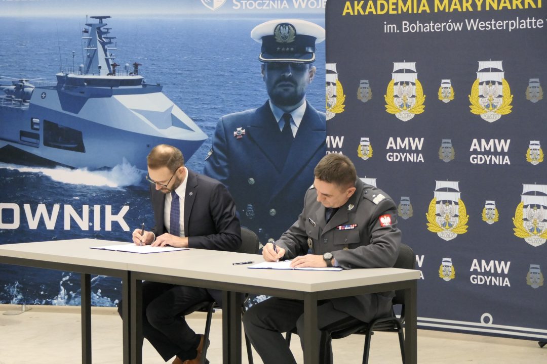 Poland places order for naval rescue ship as part of Ratownik program