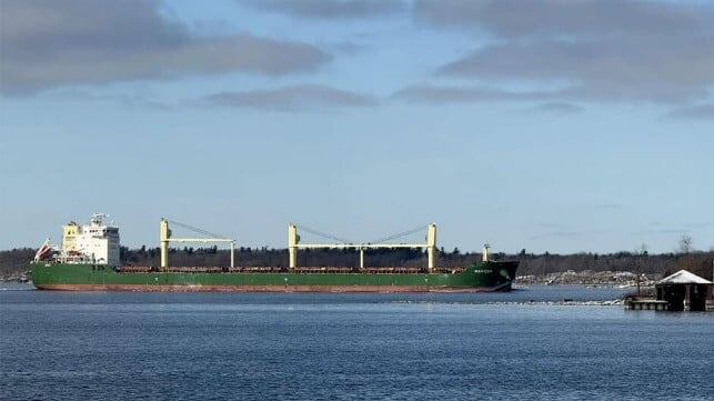 Bulker Refloated After Being Aground for Two Weeks on St. Lawrence