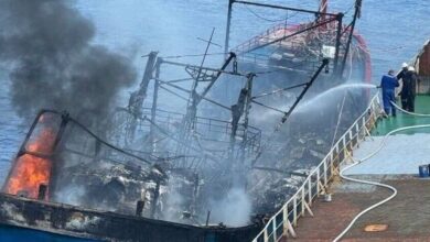 Bulgarian Bulker Saves 34 Fishermen From Burning Boat in the Indian Ocean