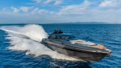 Otam 90 GTS Review: 43-knot party supercruiser