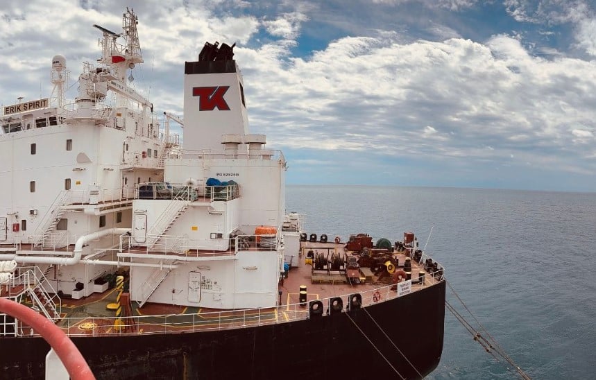 Teekay Tankers offloads suezmax brace