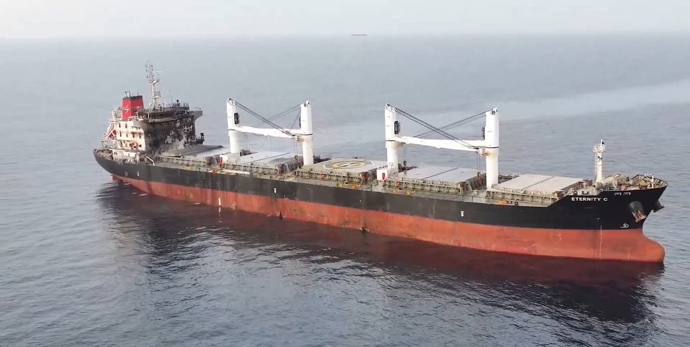 Houthi Militants Release Video of Kidnapped ETERNITY C Crew