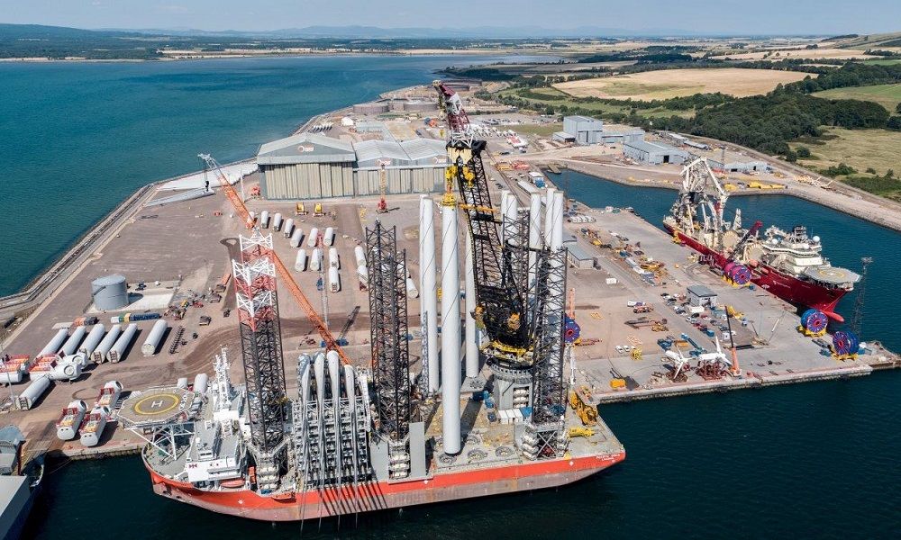 Mitsui takes over Scottish wind port