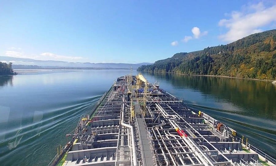 Mumbai’s Tolani Shipping pushes deeper into tankers with