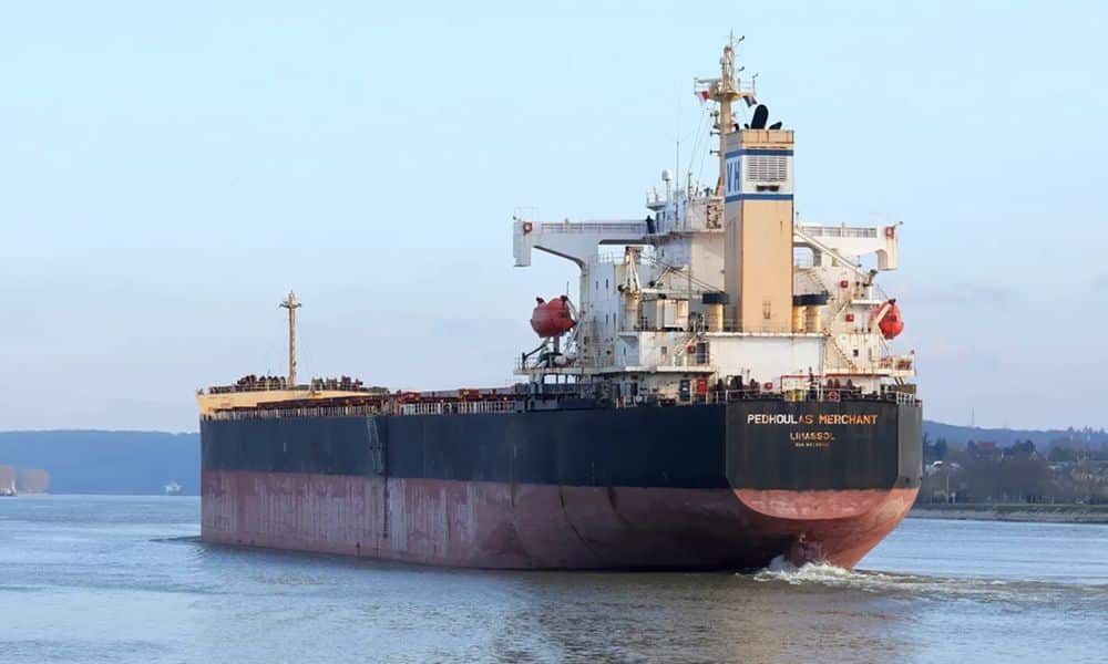 Safe Bulkers sheds second vintage kamsarmax