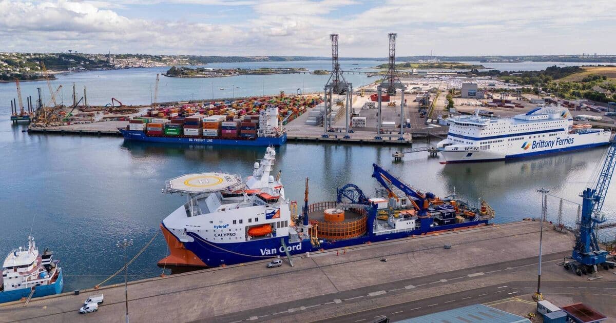 Work starts on Celtic Interconnector as ship arrives in Cork to lay underwater