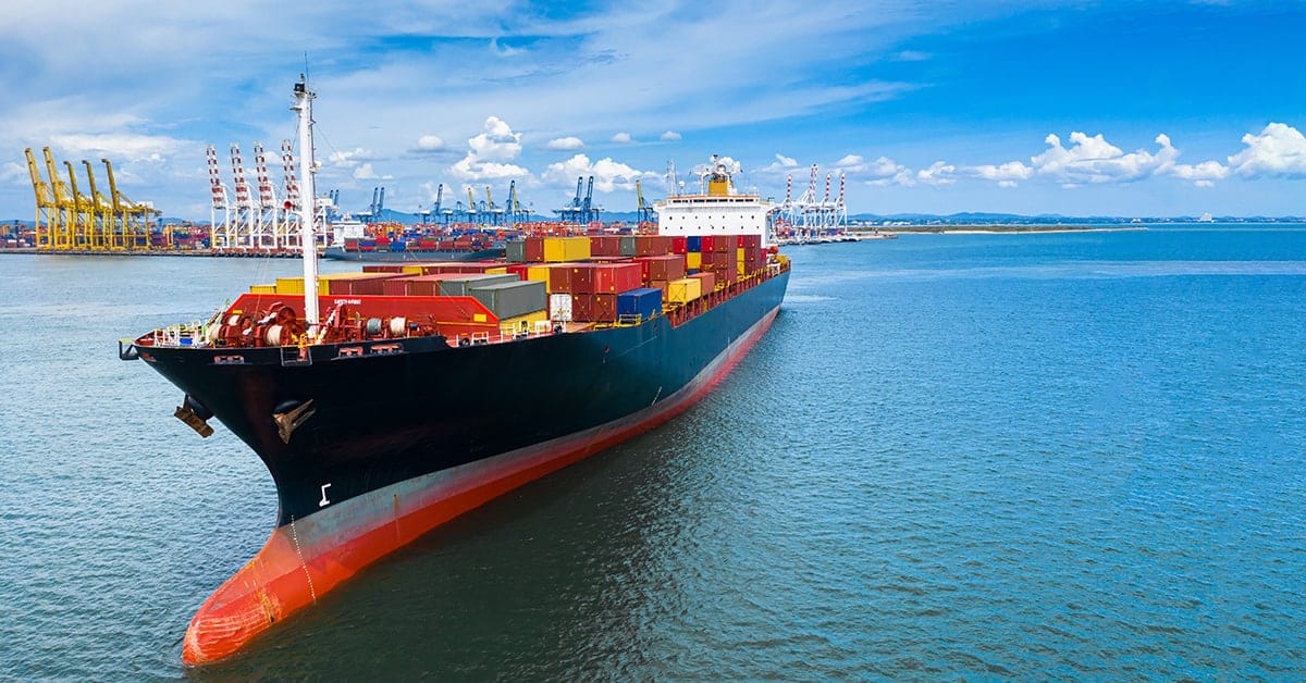 Shipping Sector Accelerates Decarbonization Efforts