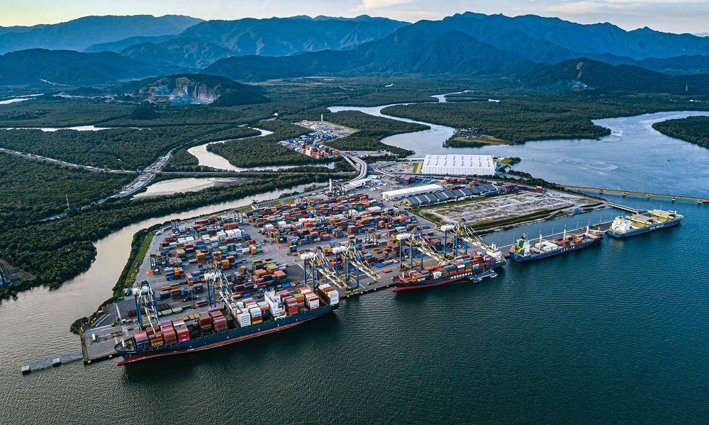 DP World seals 10-year extension with Hapag-Lloyd at Santos