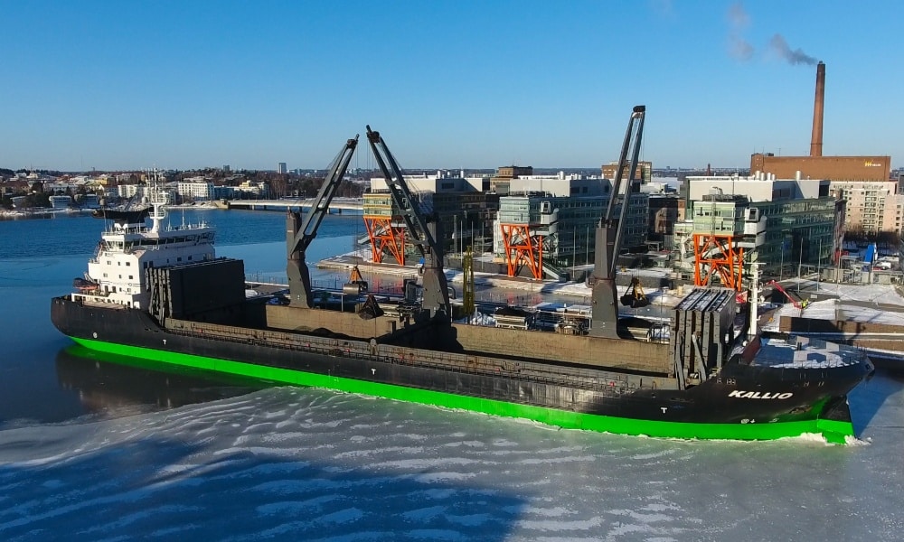 ESL Shipping sells handysize bulker to support fleet renewal