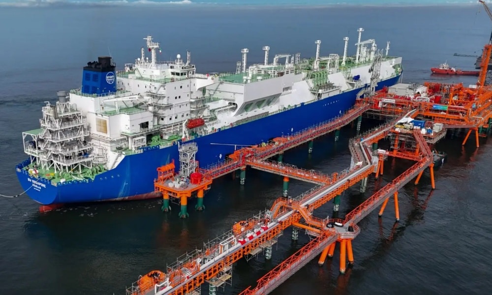Snam targets Higas acquisition to develop Oristano FSRU in