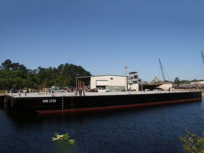 St. Johns Ship Building books a three-barge construction contract