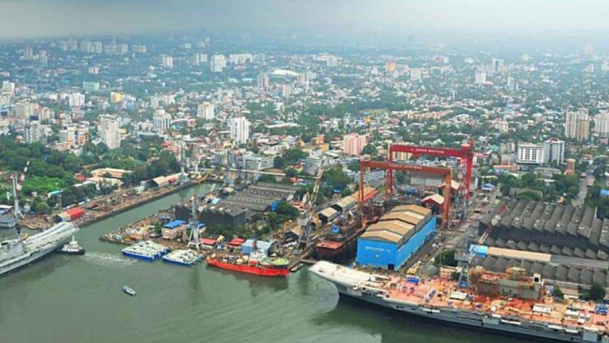 HD Hyundai Partners with Cochin Shipyard for Naval Projects