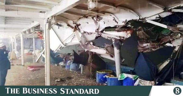 At least 4 killed in launch accidents in Meghna amid dense fog