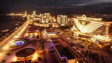 Hyundai division eyes sending tourist ship to North Korea: source