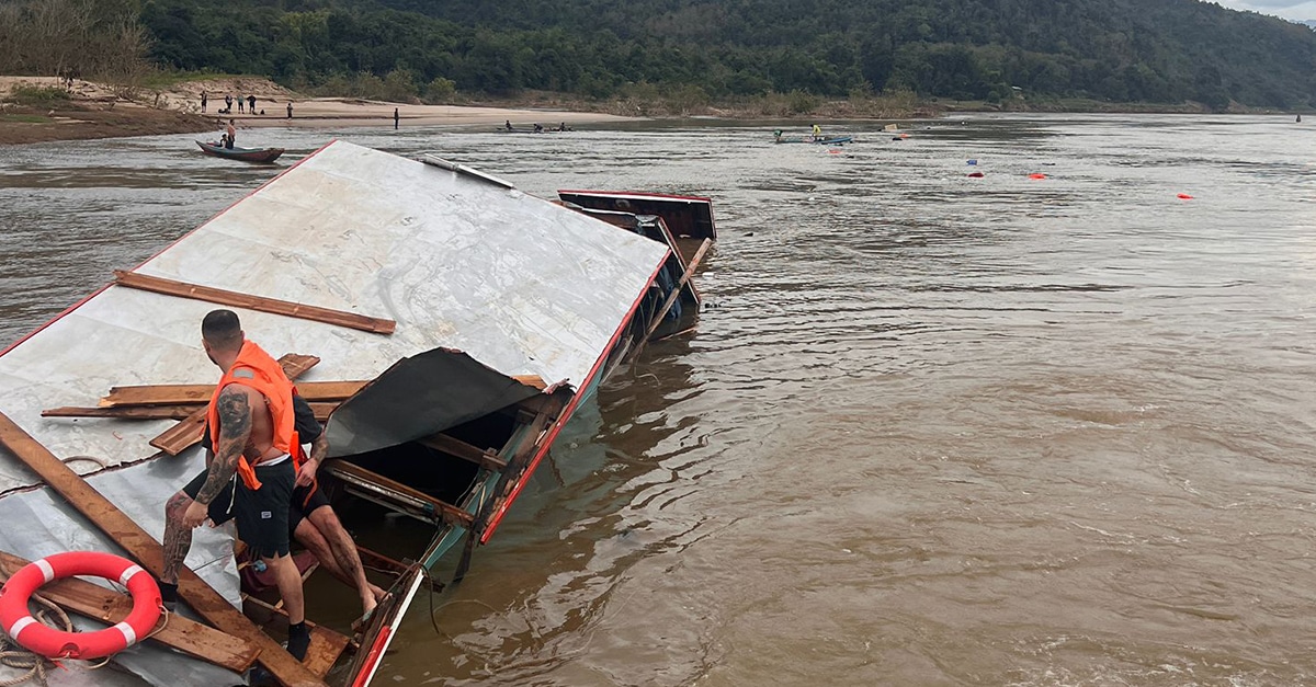 One Child Found Dead After Luang Prabang Slow Boat Accident, Search Continues