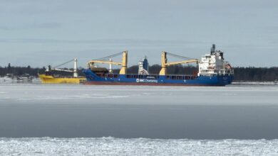 Ice complicates seasonal closing of St. Lawrence Seaway |