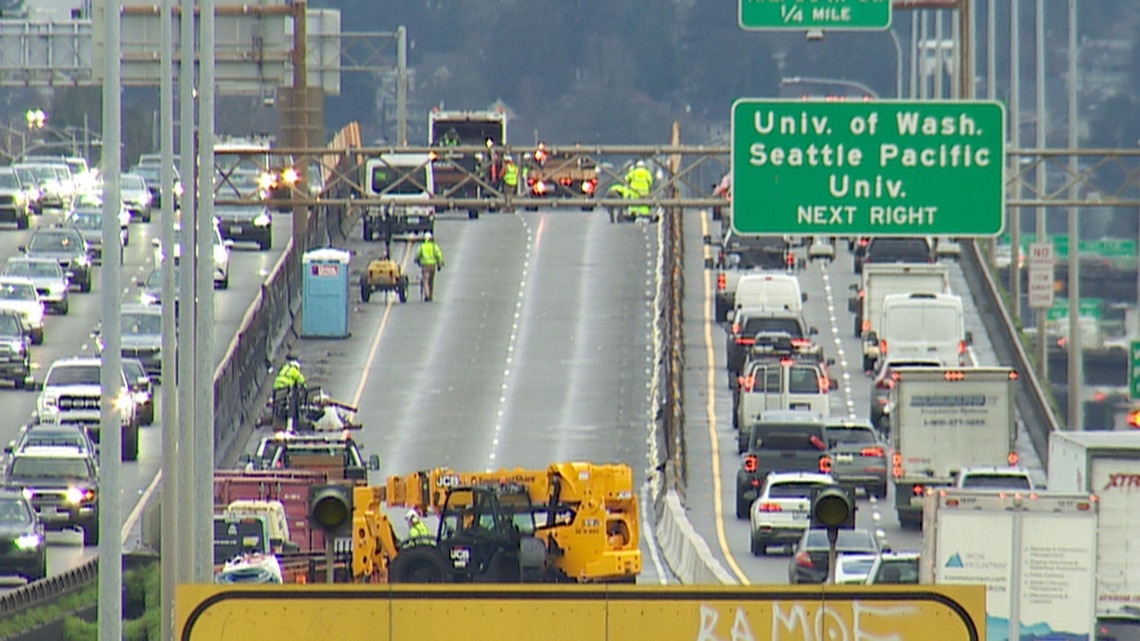 Seahawks fans encouraged not to drive to Lumen Field due to construction,