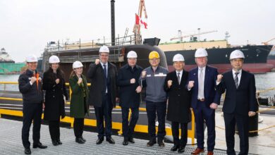 Canada's defense procurement chief tours Hanwha shipyard as submarine bid nears