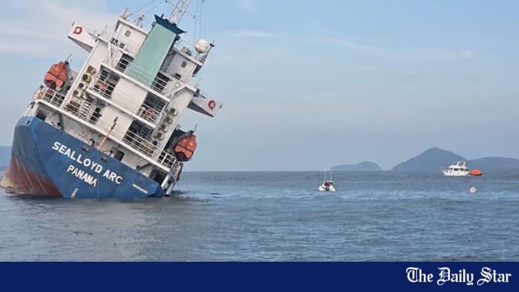 Ctg-bound vessel capsizes off Thailand coast
