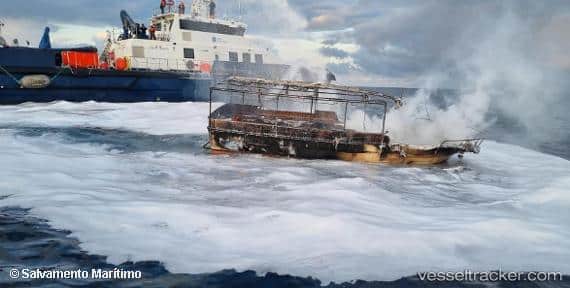 Efforts Underway to Control Diesel Spill After Fishing Vessel Sinks
