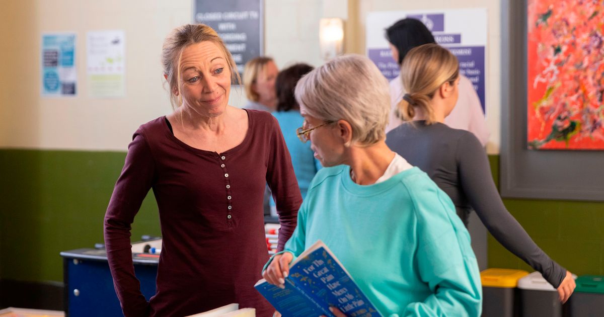 First look at Emmerdale star's Coronation Street debut as Debbie Webster's 'in