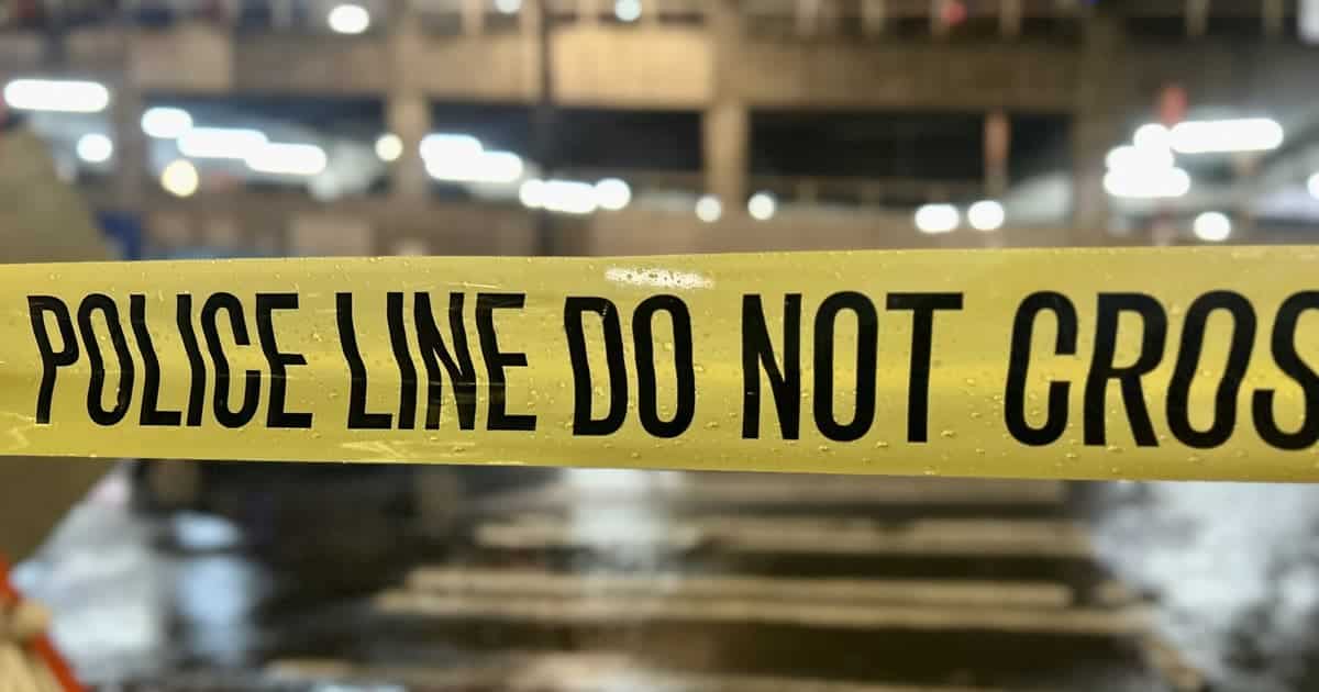 Gunfight kills 1, injures 3 in 'Sinking Ship' garage