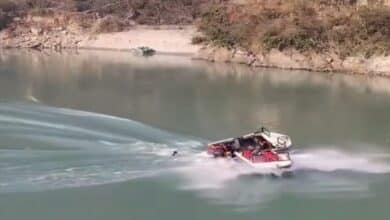 Uttarakhand: Two boats collide in Alaknanda near Dhari Devi, chaos on riverbank,