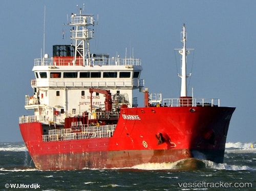Tanker 'Oralynn' Runs Aground Near Langøya