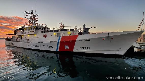 Coast Guard Intercepts Migrants in Mona Passage, Rescues Survivors from Capsized Boat