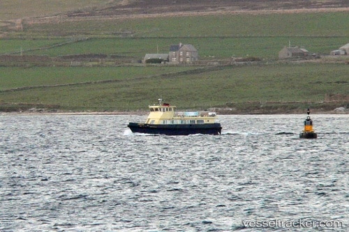 Ferry Service Disruptions Impact Local Routes