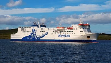 'Hjaltland' Ferry Faces Delays and Incidents