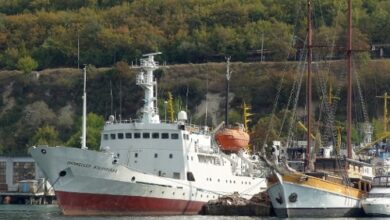Ukrainian Forces Strike Russian Naval Assets in Crimea