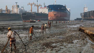University of Dhaka Students Explore Bangladesh's Shipbreaking Industry
