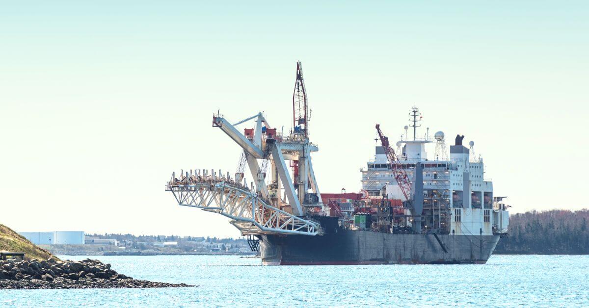 China's Largest Self-Propelled All-Electric Deep-Sea Cable-Laying Vessel