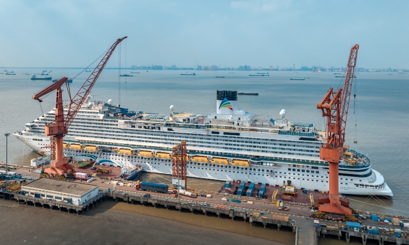 Chinese Industry Close-up: What fuels China's shipbuilding boom as order