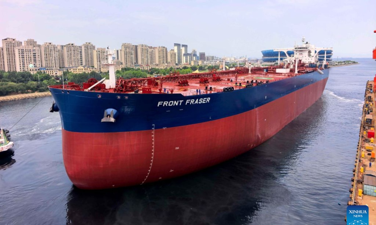 Chinese shipyard delivers 300,000-tonne very large crude carrier