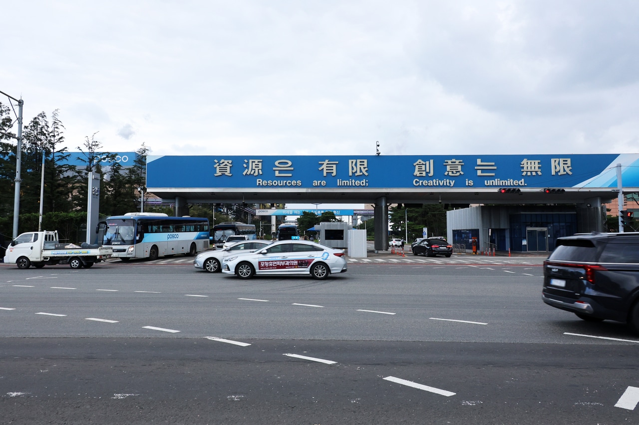 Labor unrest spreads across Korea’s steel, shipbuilding sectors
